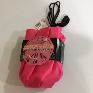 New With Tags Machine Washable Travel Makeup Bag